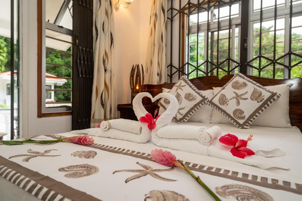 Janes' Serenity Guesthouse Anse a La Mouche Екстериор снимка