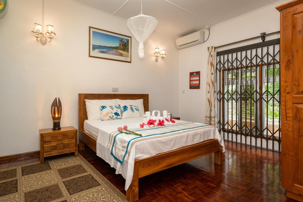 Janes' Serenity Guesthouse Anse a La Mouche Екстериор снимка