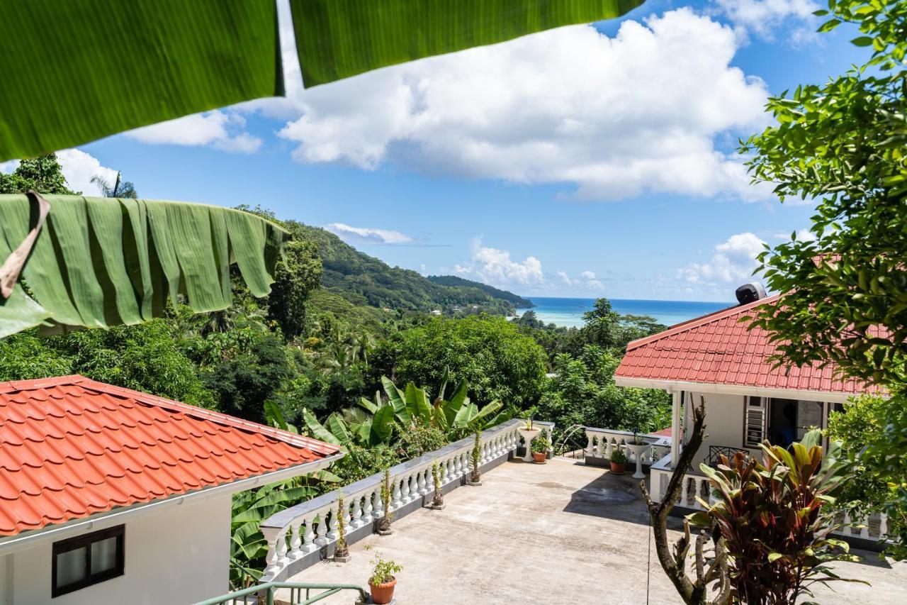 Janes' Serenity Guesthouse Anse a La Mouche Екстериор снимка