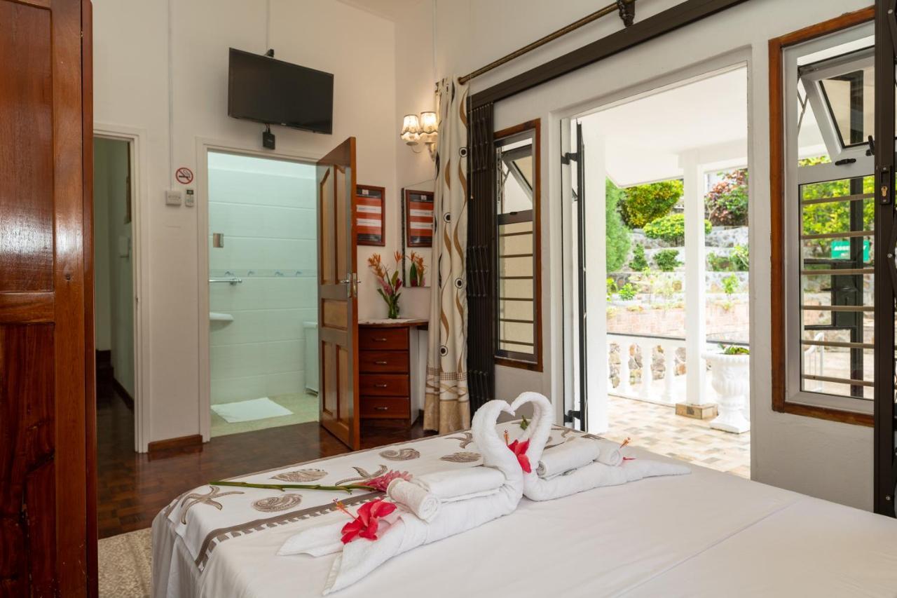 Janes' Serenity Guesthouse Anse a La Mouche Екстериор снимка