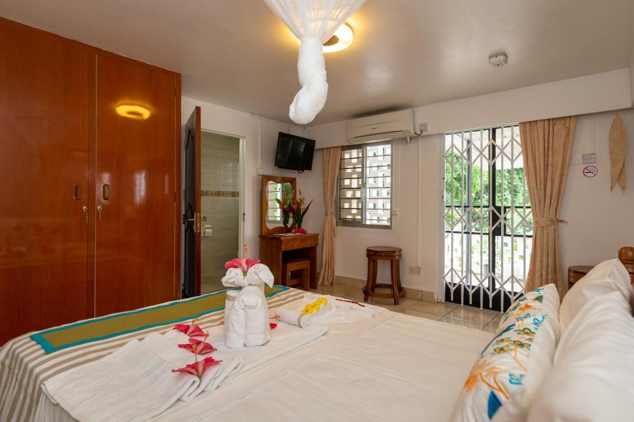Janes' Serenity Guesthouse Anse a La Mouche Екстериор снимка