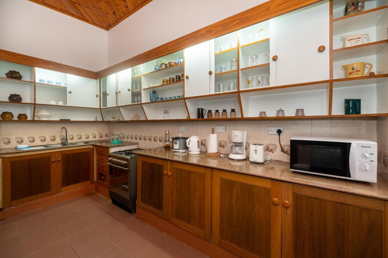 Janes' Serenity Guesthouse Anse a La Mouche Екстериор снимка